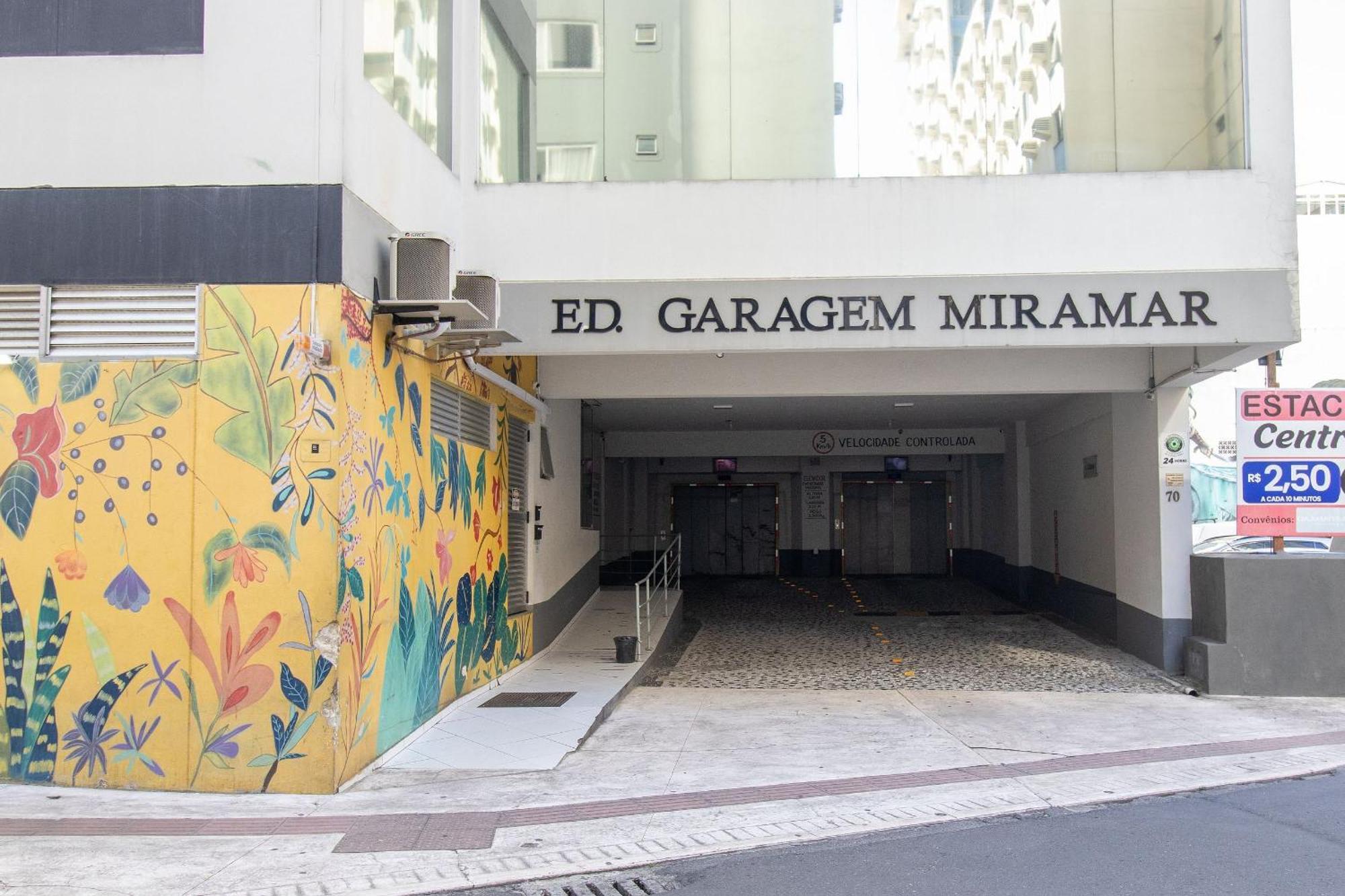 Balneário CamboriúClr81 - Calcadao, 1 Dorm Climatizado, Garagem公寓 外观 照片